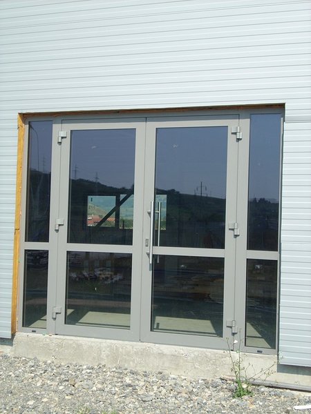 Exigere Probant - ferestre, usi din aluminiu / PVC